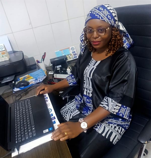 Pauline Carole NGOUABE NGAKO, Leiterin des ETALL-Zentrums Japoma